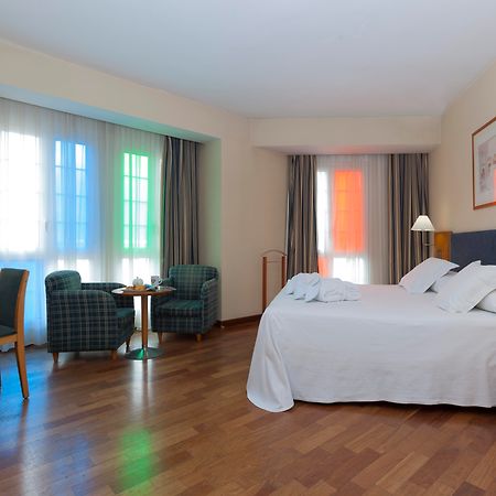 Urh Ciutat De Mataro Hotell Exteriör bild