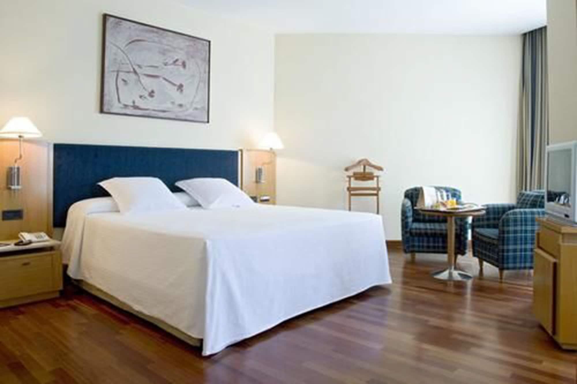 Urh Ciutat De Mataro Hotell Rum bild