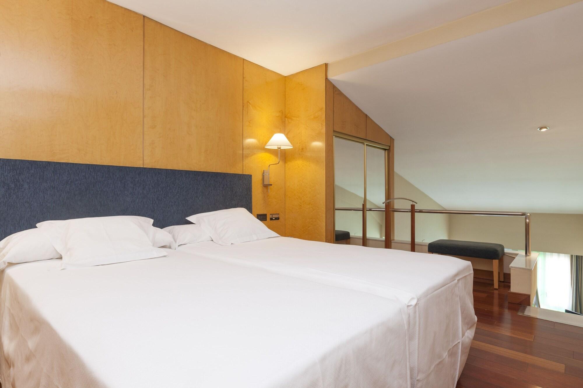 Urh Ciutat De Mataro Hotell Exteriör bild