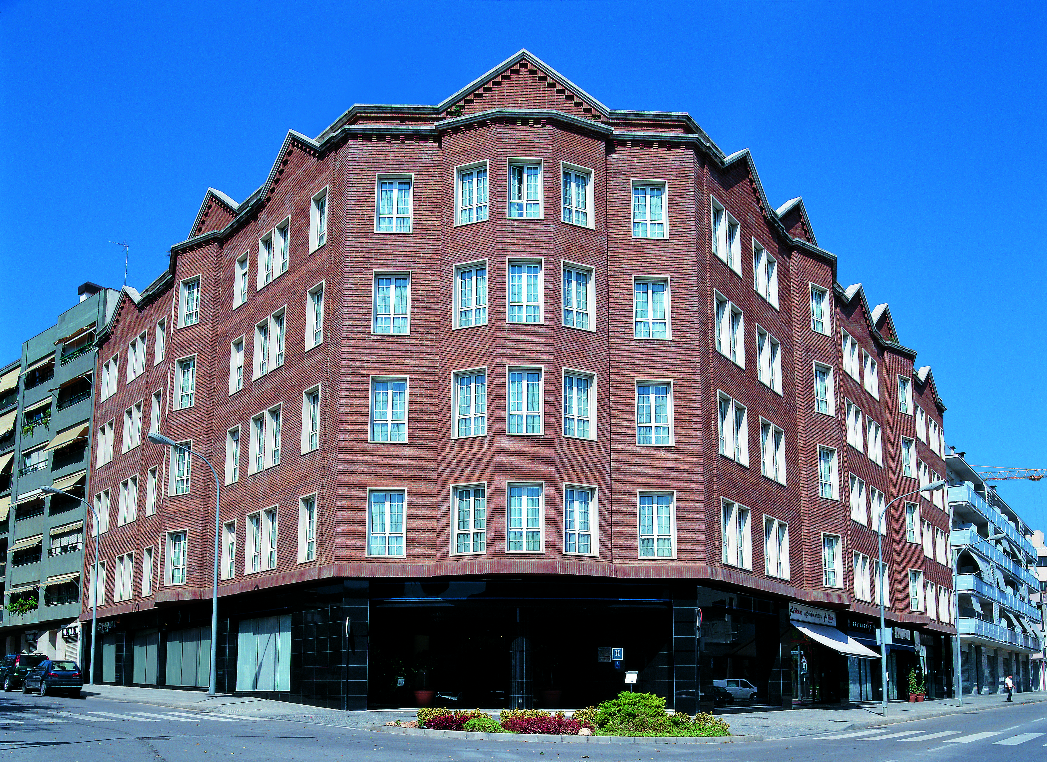 Urh Ciutat De Mataro Hotell Exteriör bild