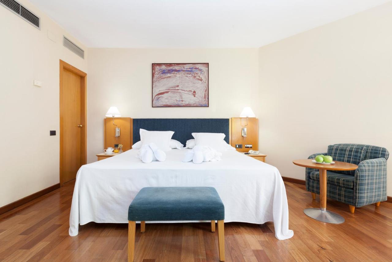 Urh Ciutat De Mataro Hotell Exteriör bild