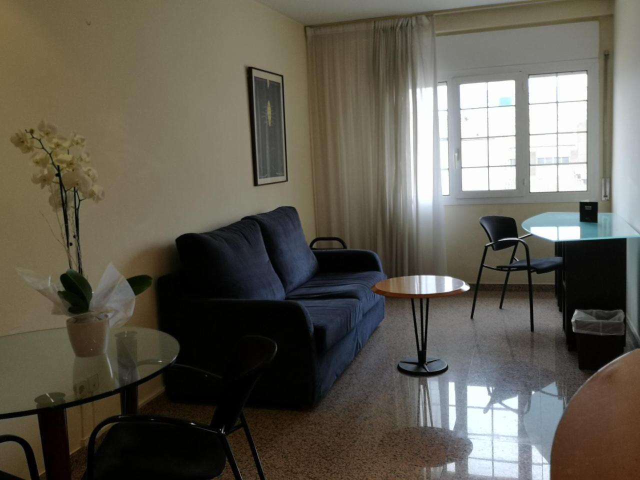 Urh Ciutat De Mataro Hotell Exteriör bild
